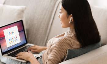 How to Pair Apple Airpods with or Chromebook Student Tutorial Guide