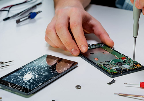 Phone repair of cracked screen